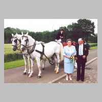 080-1013 Ulrich und Helga Krohn, geb. Ridder, feierten am 19. Juni 2002 ihre Goldene Hochzeit.jpg